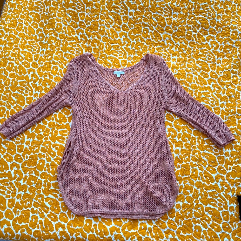 Light weight sweater  New York & Co.